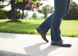 Camminare per sconfiggere ansia, depressione e rallentare la demenza