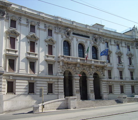 Ancona, si cercano assistenti sociali. Il bando per la graduatoria Comune Ancona