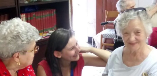 giovani e anziani