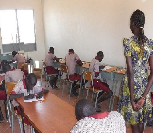 Bambini scuola Africa